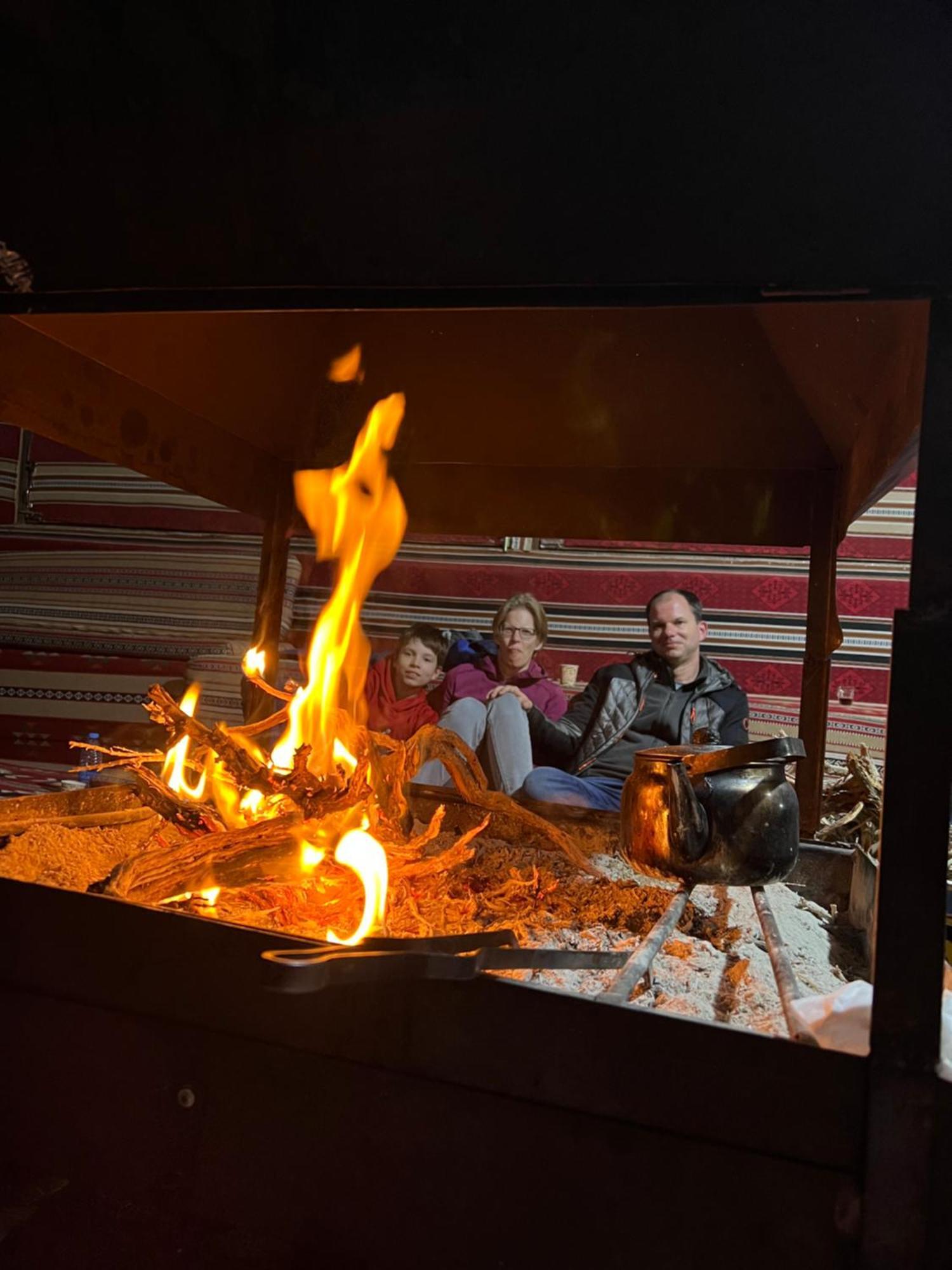 Bedouin Traditions Camp 瓦迪拉姆 外观 照片